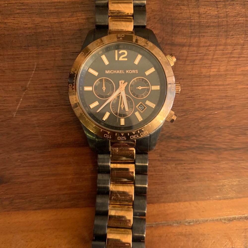 Michael Kors Mens Rose Gold Watch